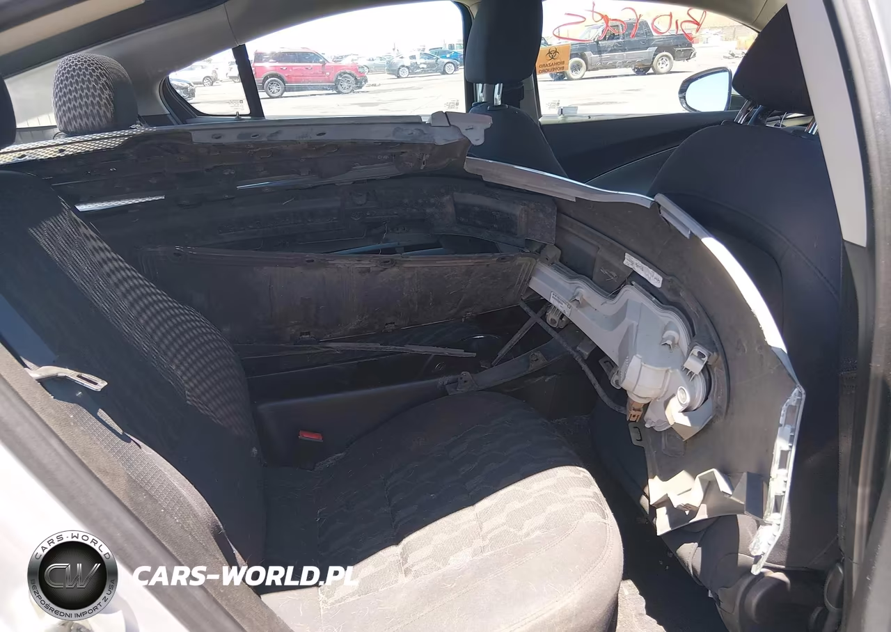 2014 Chevrolet Volt VIN:1G1RE6E49EU137907 - 12