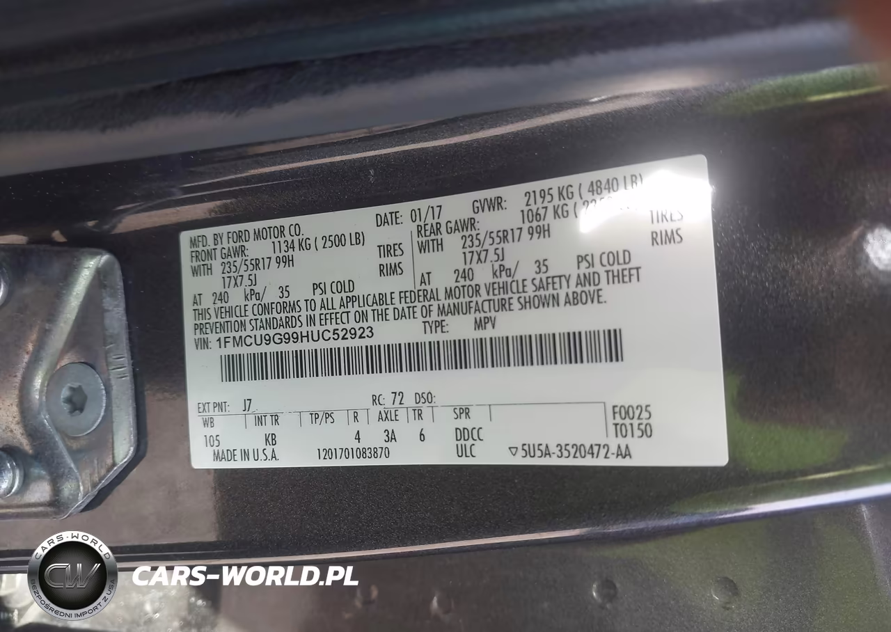2017 Ford Escape Se VIN:1FMCU9G99HUC52923 - 9