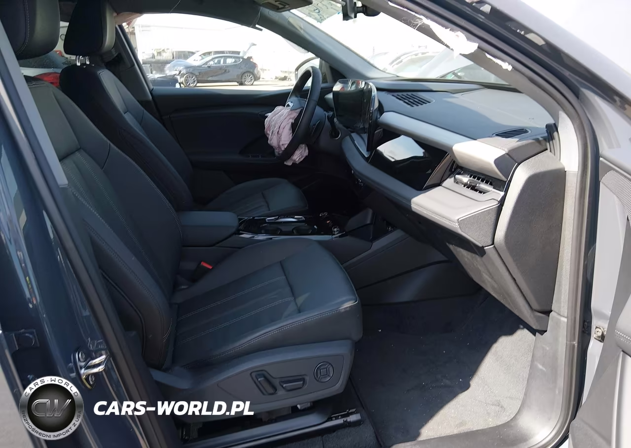 2025 Audi Q6 E-Tron Premium Plus Quattro VIN:WA124BGF7SA067415 - 5