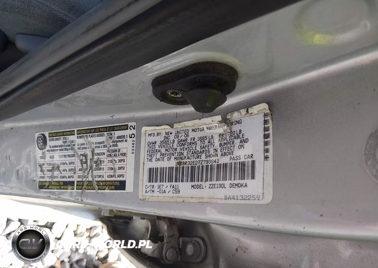 2007 Toyota Corolla Ce VIN:1NXBR32E27Z793843 - 9
