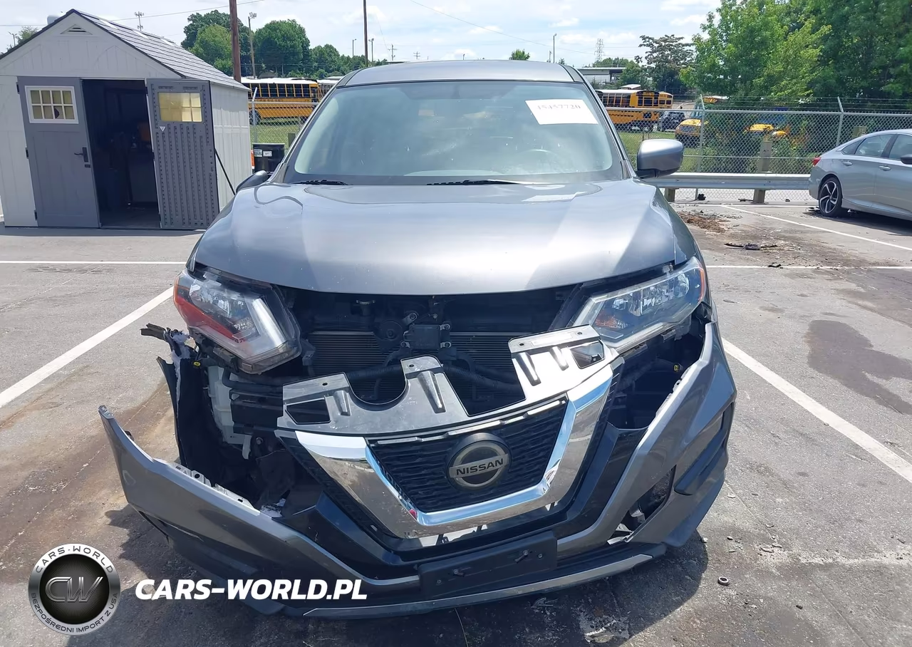 2018 Nissan Rogue S VIN:KNMAT2MV3JP510770 - 12