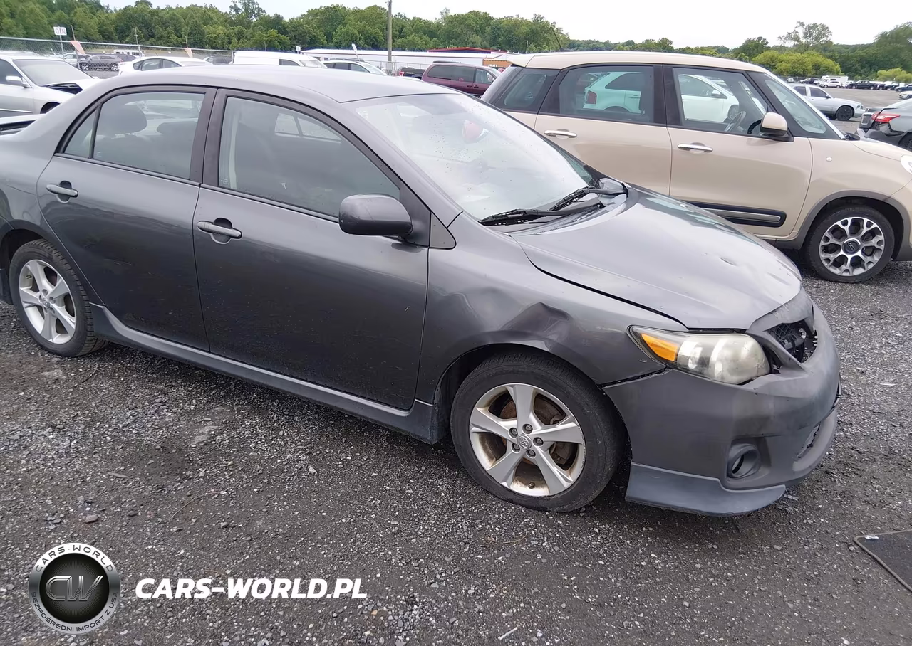 2013 Toyota Corolla S – zdjęcie 1 z 16