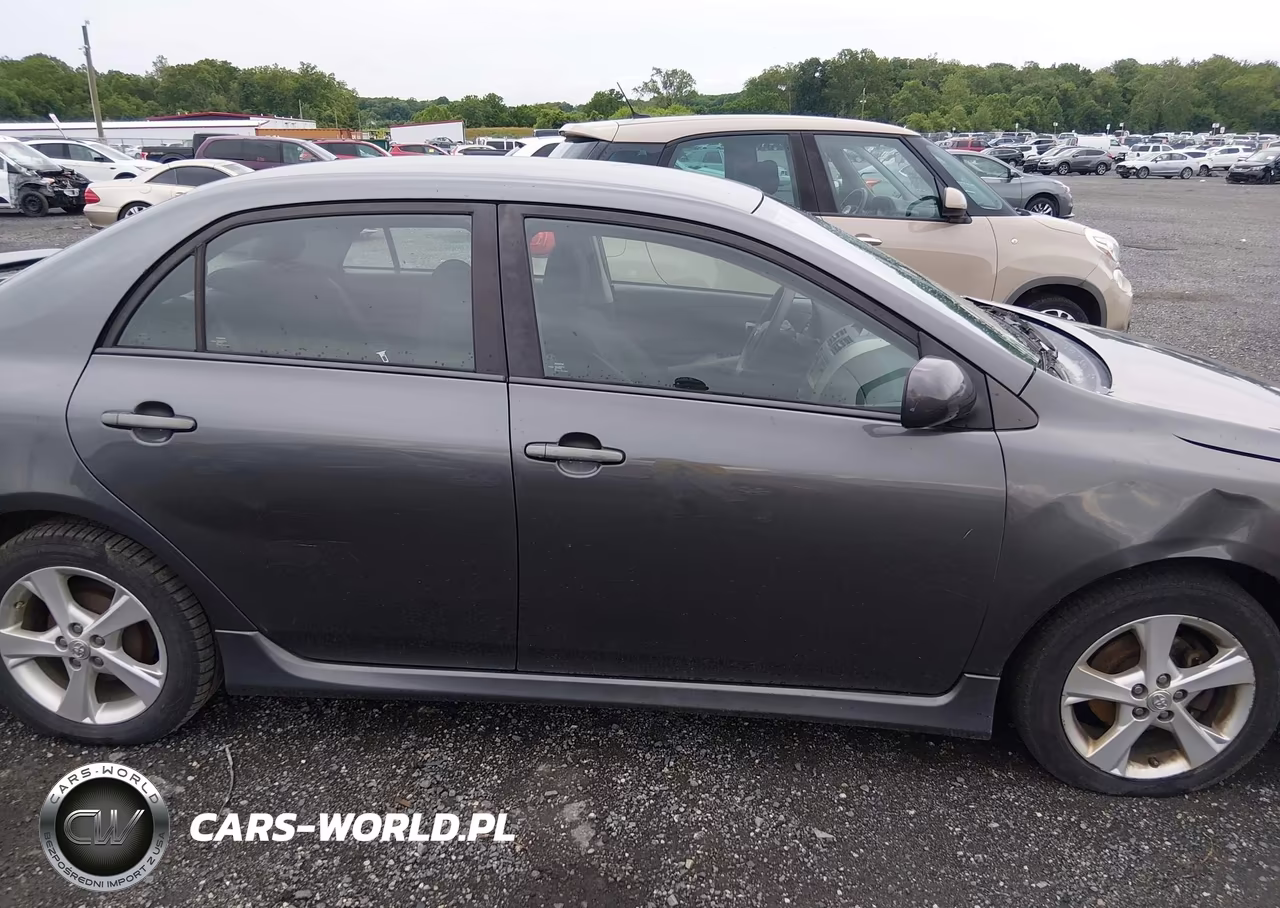 2013 Toyota Corolla S VIN:2T1BU4EE9DC102305 - 13