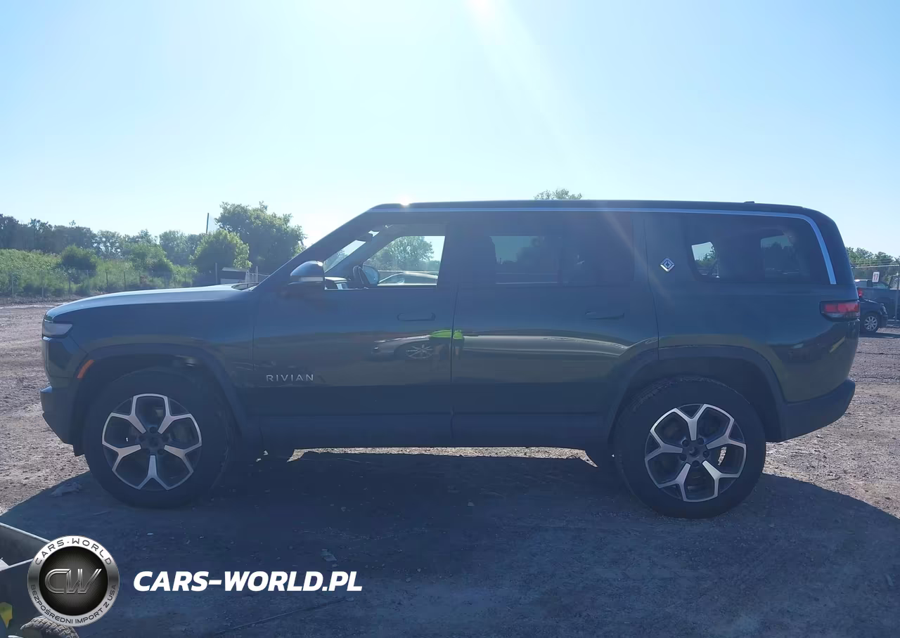 2023 Rivian R1S Adventure-Adventure Dual Motor Max Pack-Adventure Dual Motor Perf Max Pack VIN:7PDSGBBA5PN025570 - 15