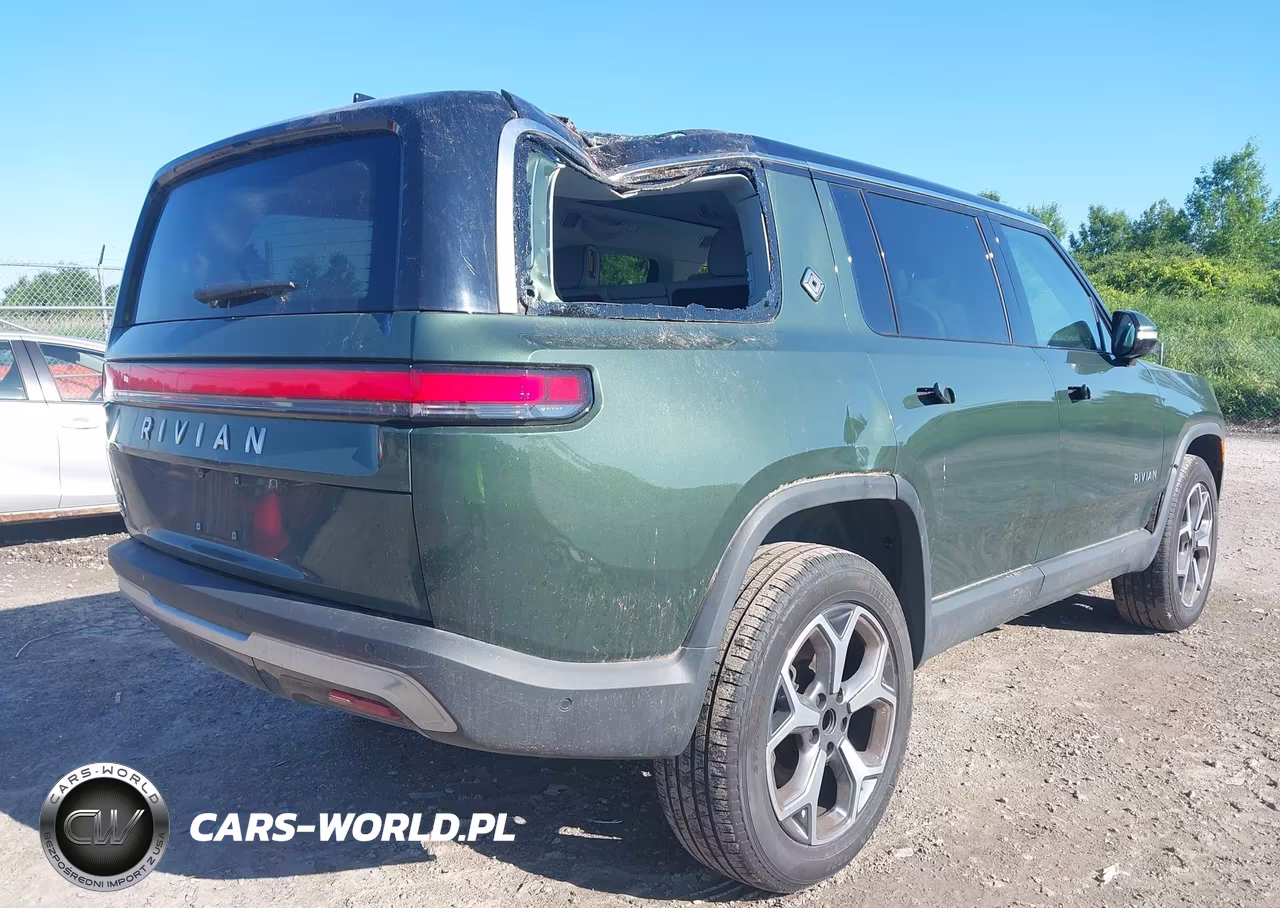 2023 Rivian R1S Adventure-Adventure Dual Motor Max Pack-Adventure Dual Motor Perf Max Pack VIN:7PDSGBBA5PN025570 - 4