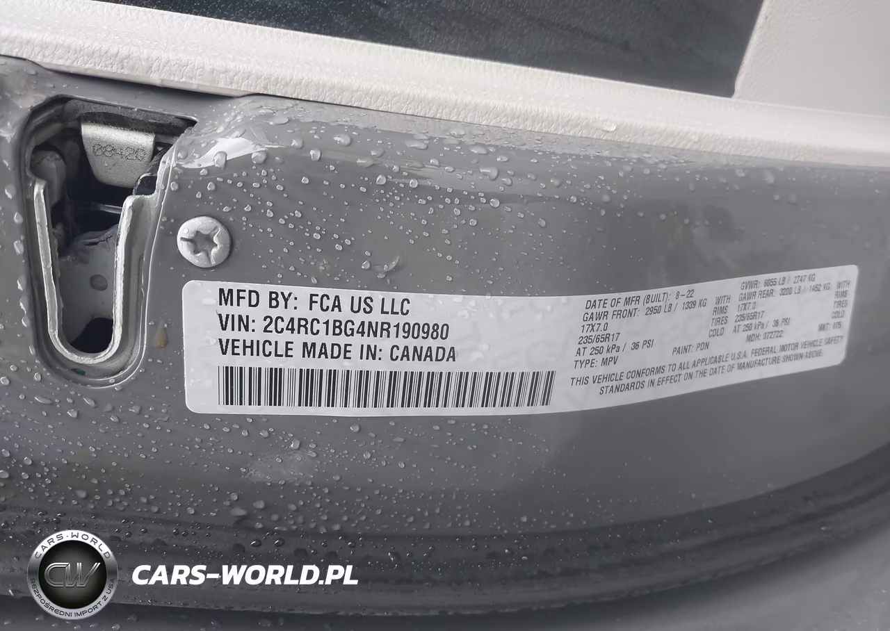 2022 Chrysler Pacifica Touring L VIN:2C4RC1BG4NR190980 - 9
