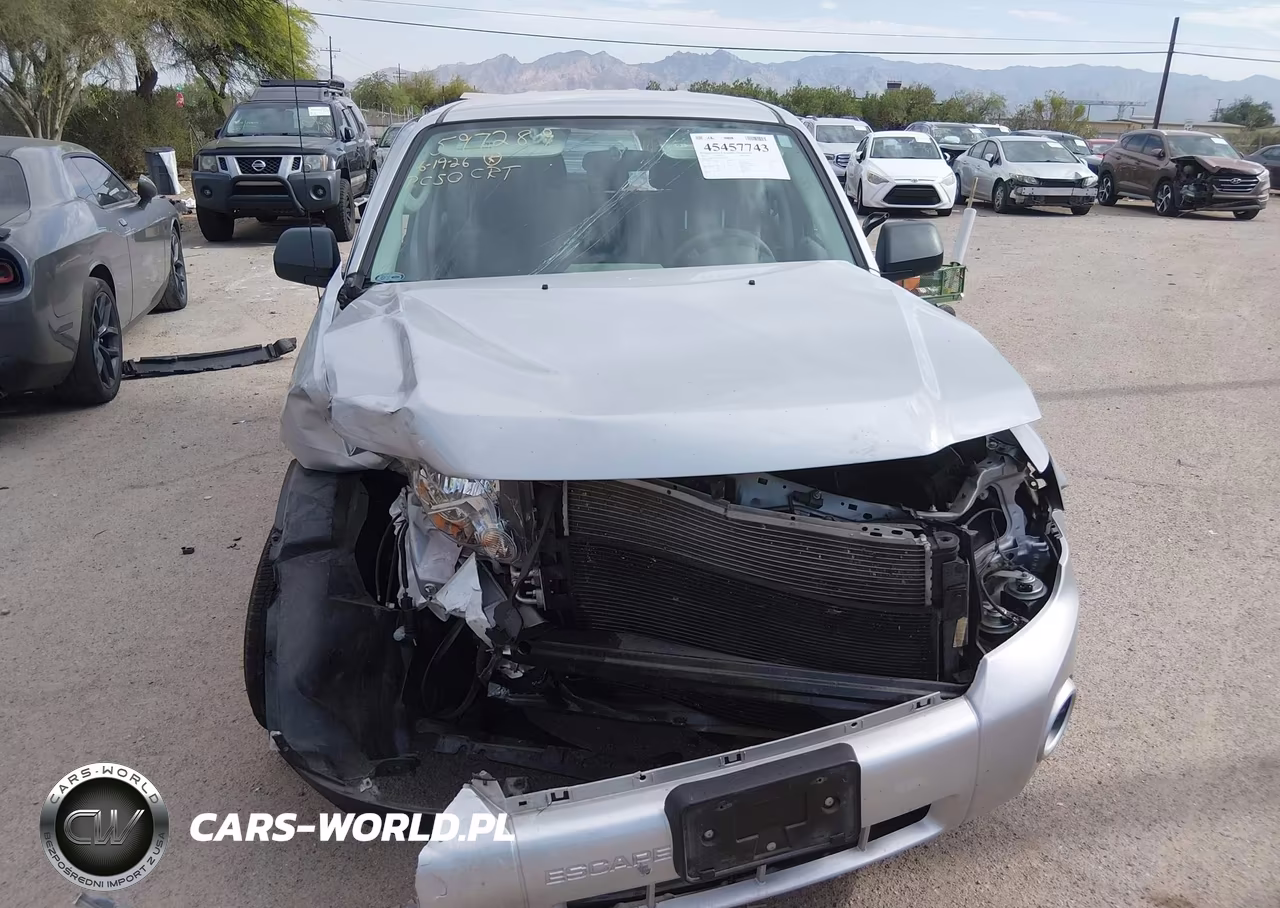2012 Ford Escape Xls VIN:1FMCU0C74CKB32368 - 11