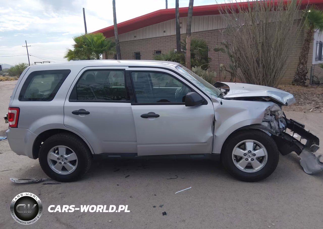 2012 Ford Escape Xls VIN:1FMCU0C74CKB32368 - 12