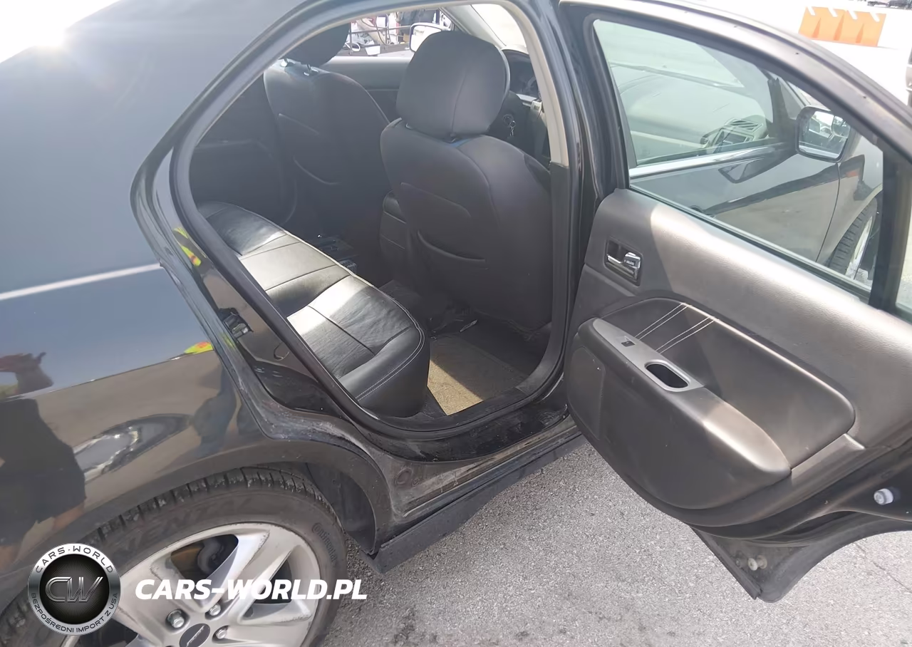 2008 Ford Taurus X VIN:1FMFK02W68GA30180 - 8