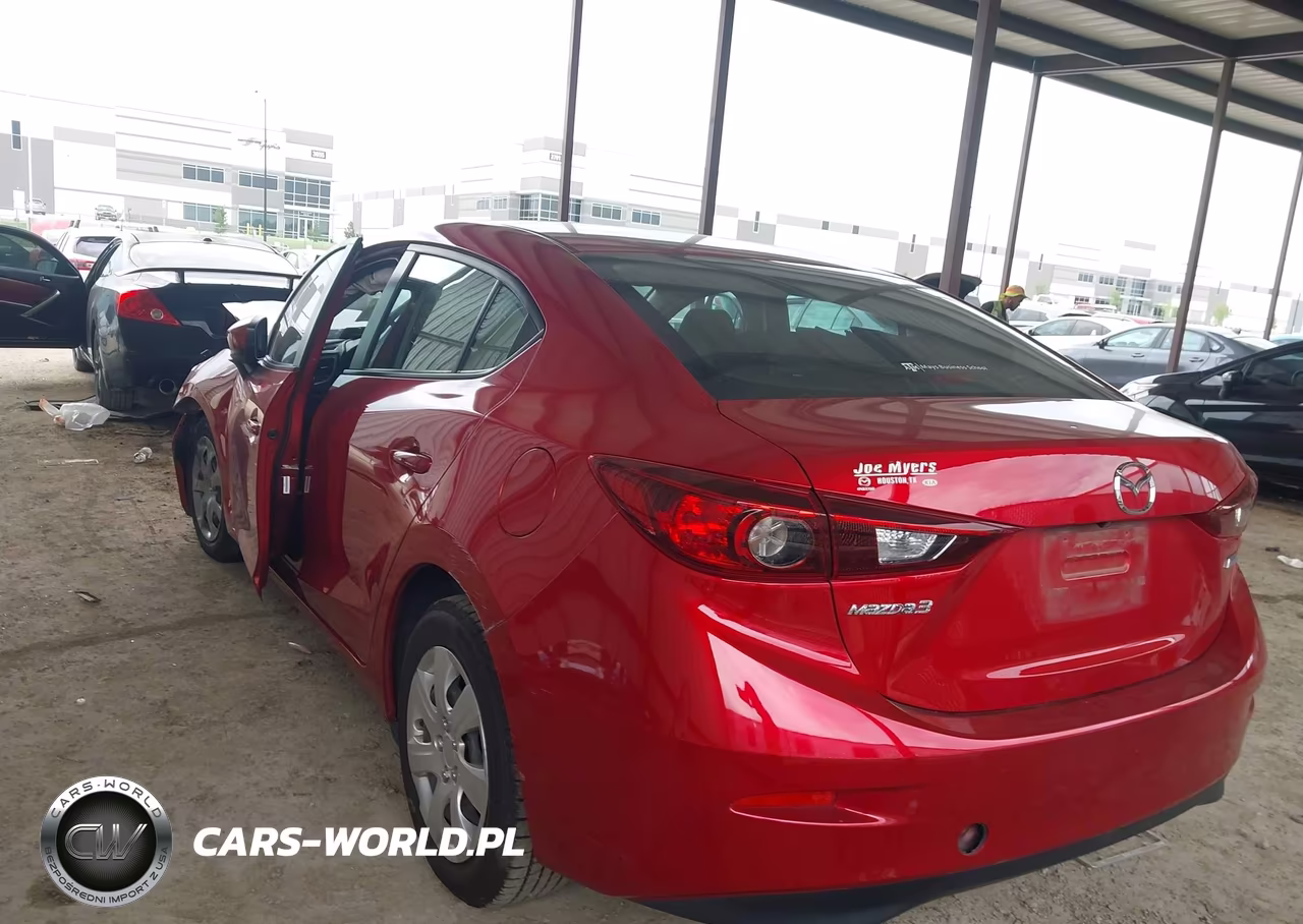 2018 Mazda Mazda3 Sport VIN:3MZBN1U79JM201530 - 3