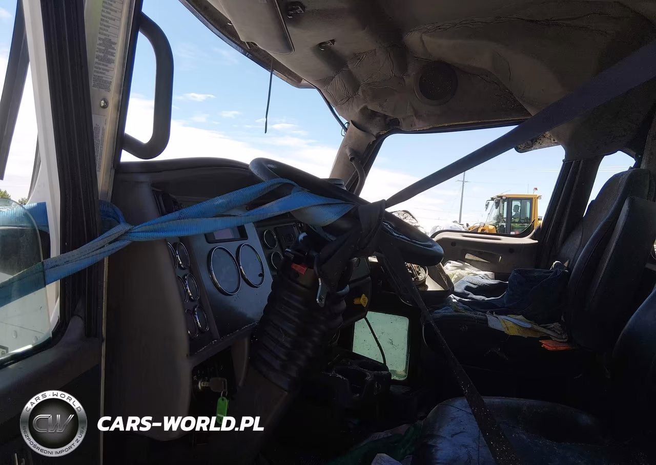 2016 Kenworth Construction T370 VIN:3BKHHJ7XXGF104808 - 5