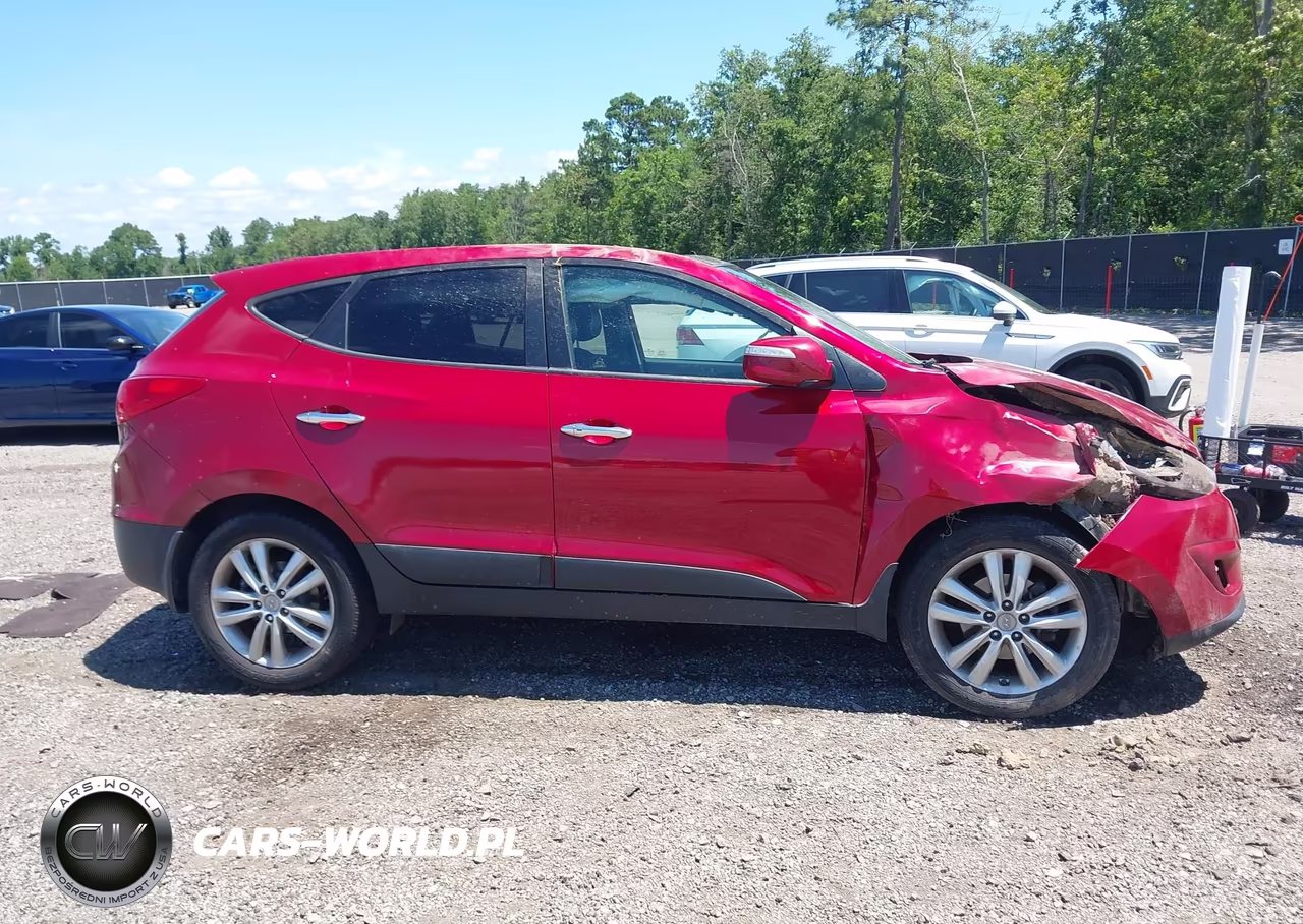 2013 Hyundai Tucson Limited VIN:KM8JUCACXDU611389 - 13