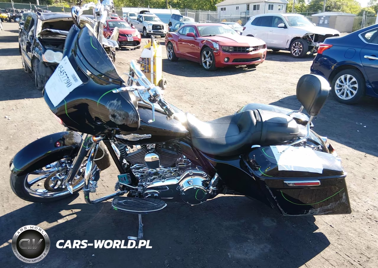 2014 Harley-Davidson Flhx Shrine Street Glide VIN:1HD1KPM13EB701376 - 12