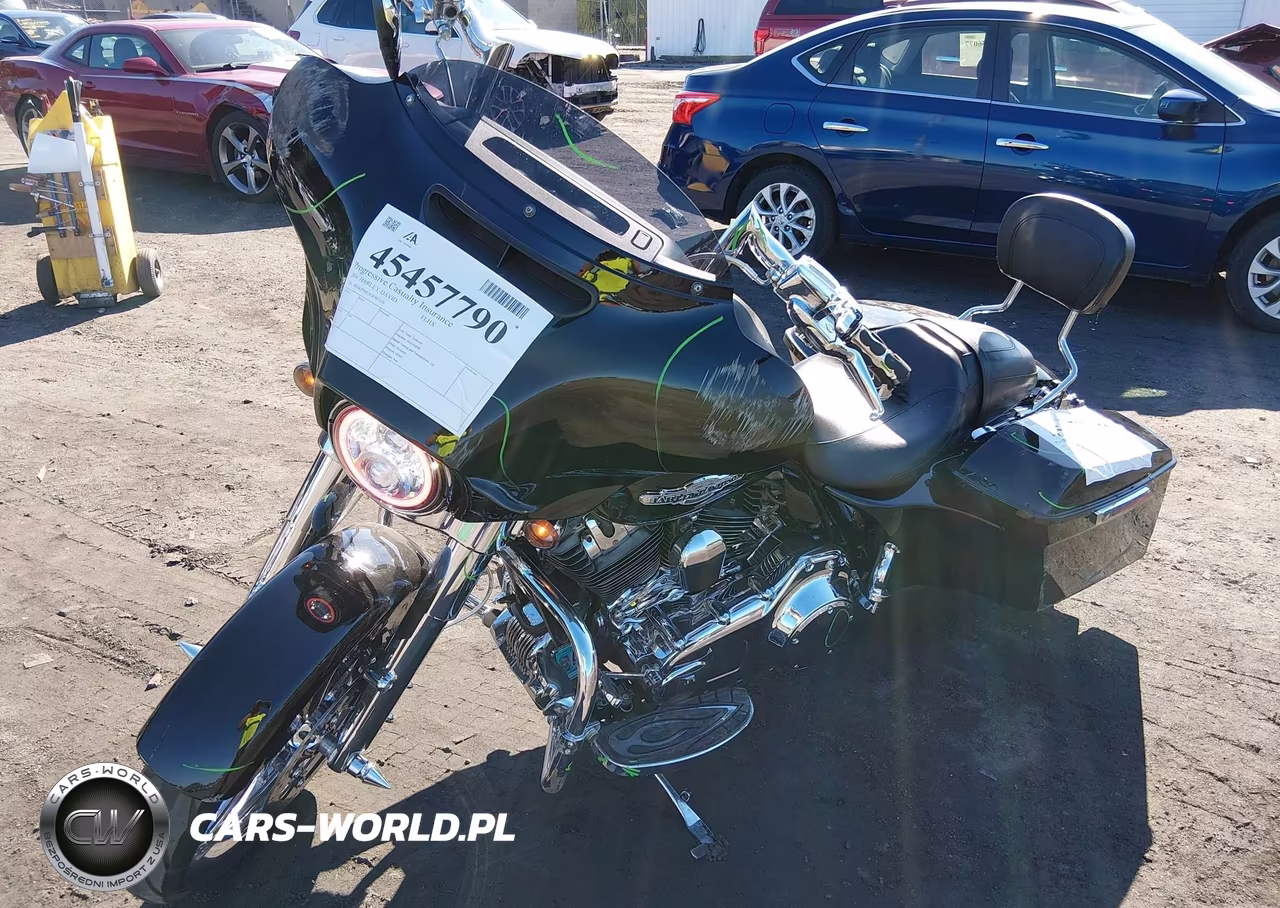 2014 Harley-Davidson Flhx Shrine Street Glide VIN:1HD1KPM13EB701376 - 2