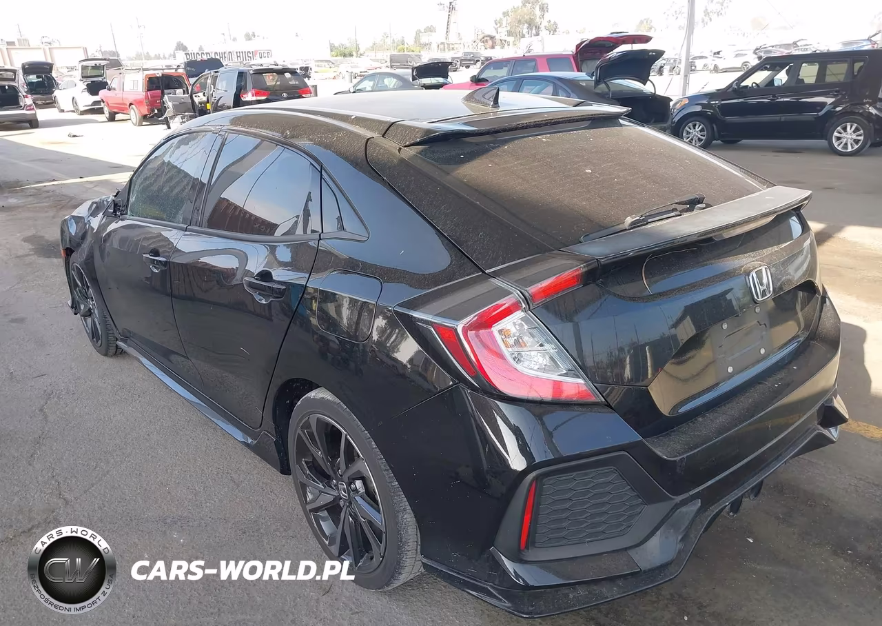 2017 Honda Civic Sport Touring VIN:SHHFK7H99HU418570 - 3