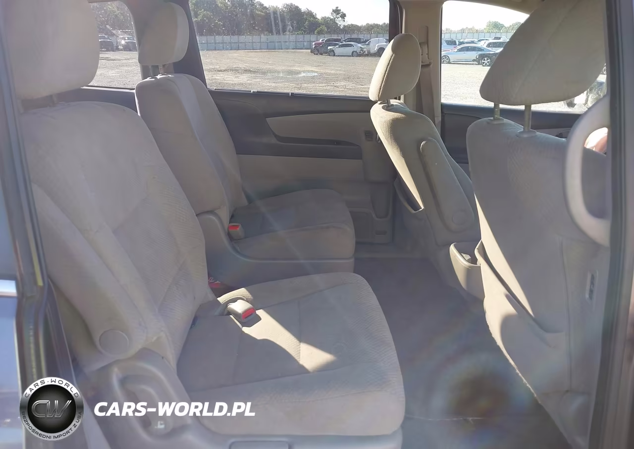 2016 Honda Odyssey Se VIN:5FNRL5H33GB025268 - 8