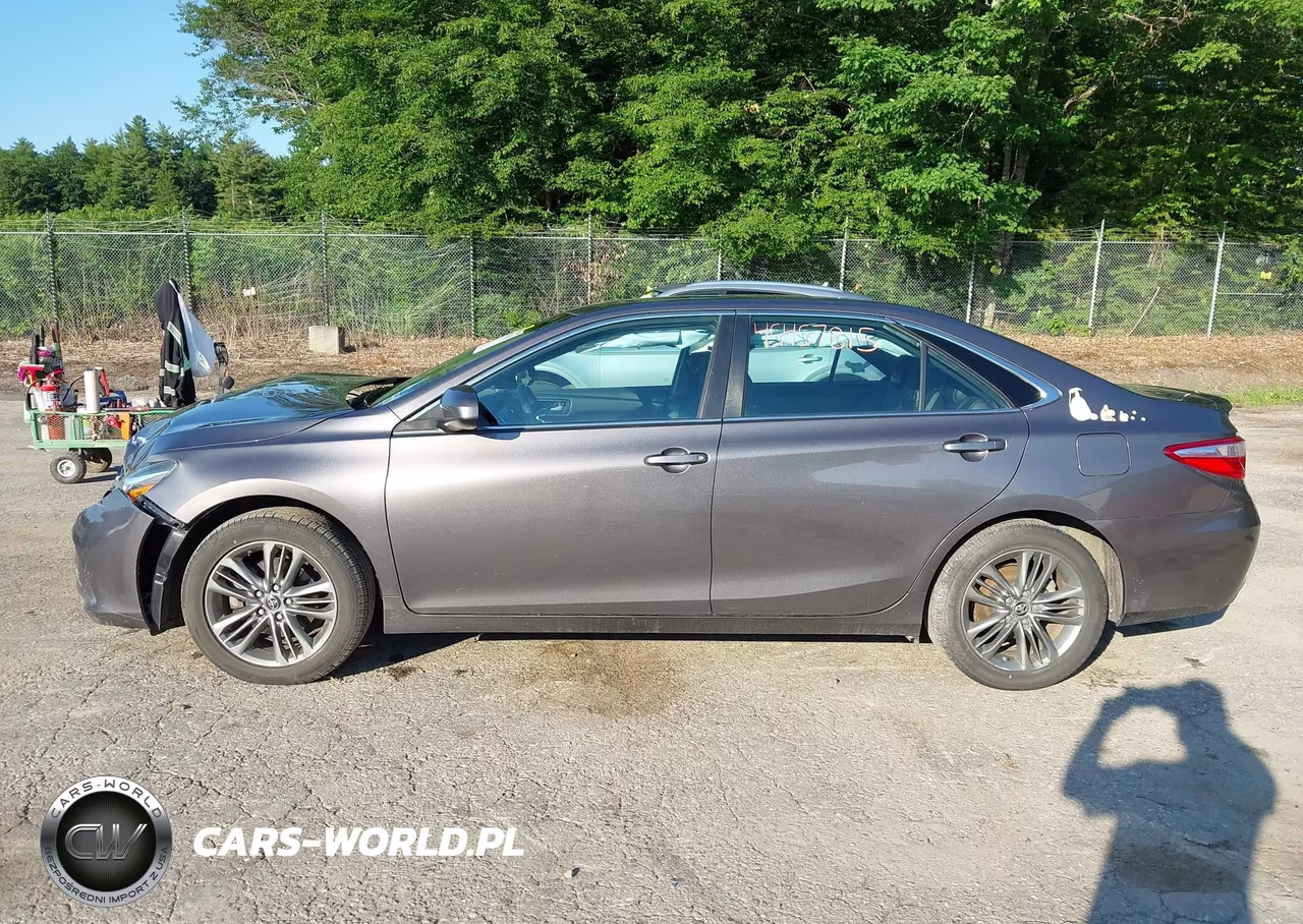 2017 Toyota Camry Se VIN:4T1BF1FK6HU319795 - 14