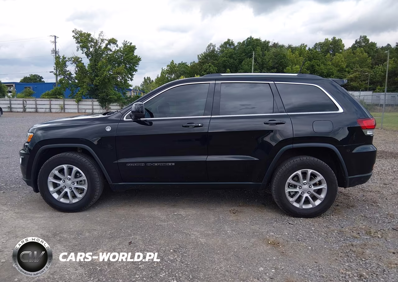 2021 Jeep Grand Cherokee Laredo E 4X4 VIN:1C4RJFAG8MC793703 - 15