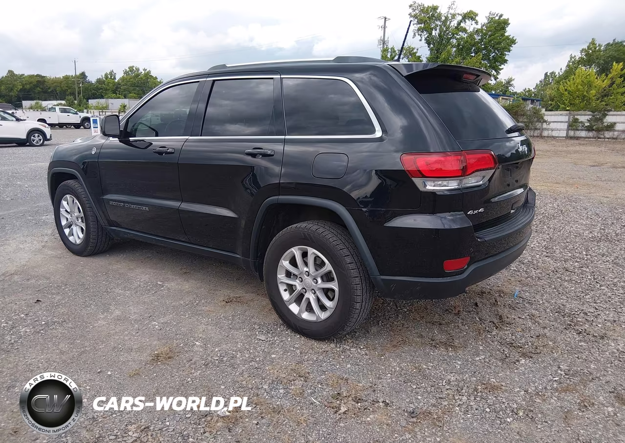 2021 Jeep Grand Cherokee Laredo E 4X4 VIN:1C4RJFAG8MC793703 - 3