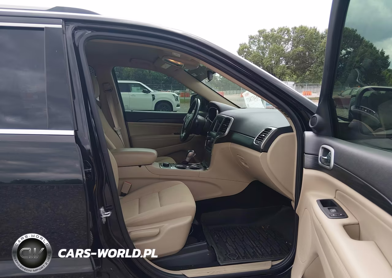 2021 Jeep Grand Cherokee Laredo E 4X4 VIN:1C4RJFAG8MC793703 - 5