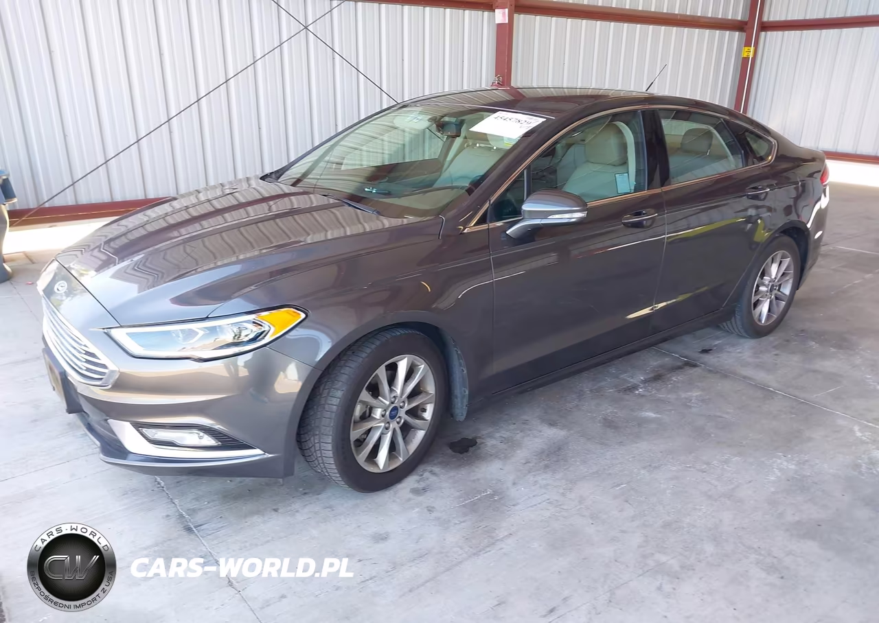 2017 Ford Fusion Se VIN:3FA6P0HD8HR132597 - 2
