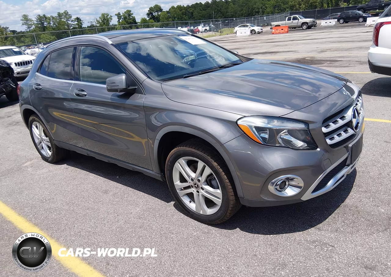 2018 Mercedes-Benz Gla 250 4Matic – zdjęcie 1 z 16