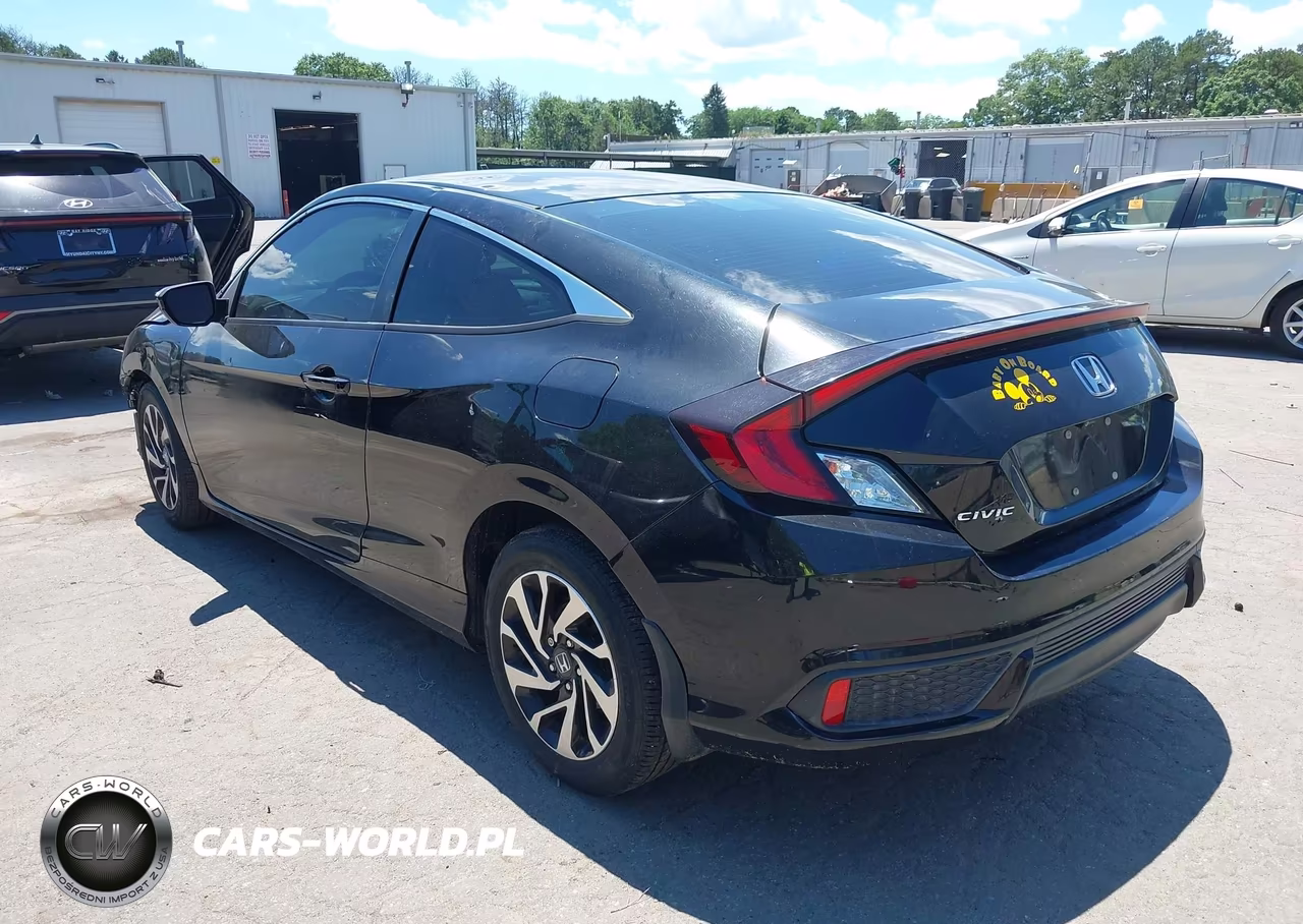 2017 Honda Civic Lx VIN:2HGFC4B5XHH301045 - 3