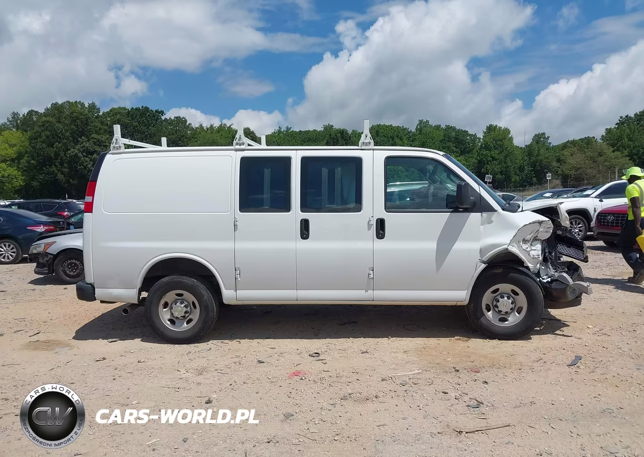 2024 Chevrolet Express Cargo Rwd 2500 Regular Wheelbase Wt VIN:1GCWGAF78R1174714 - 13
