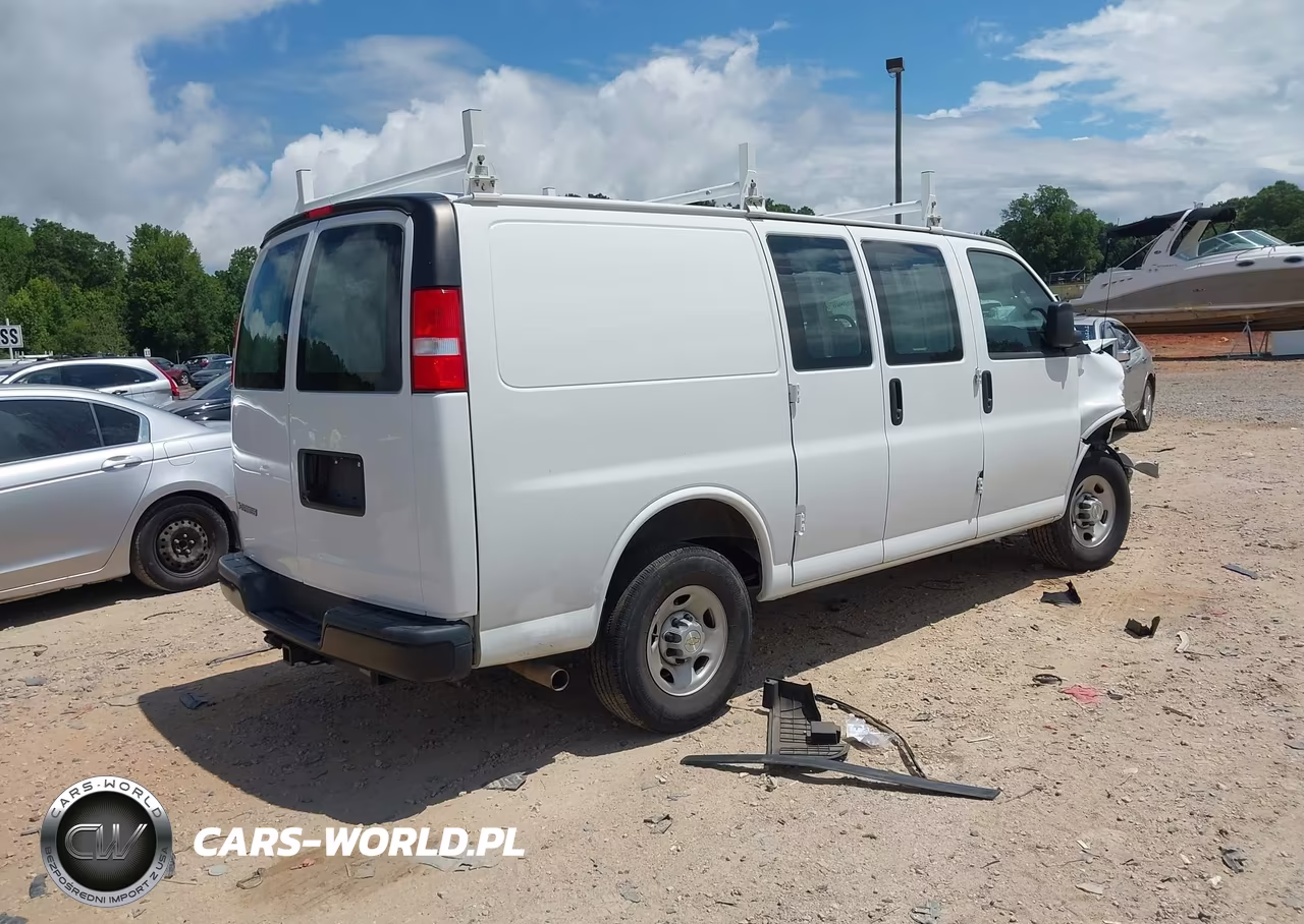 2024 Chevrolet Express Cargo Rwd 2500 Regular Wheelbase Wt VIN:1GCWGAF78R1174714 - 4