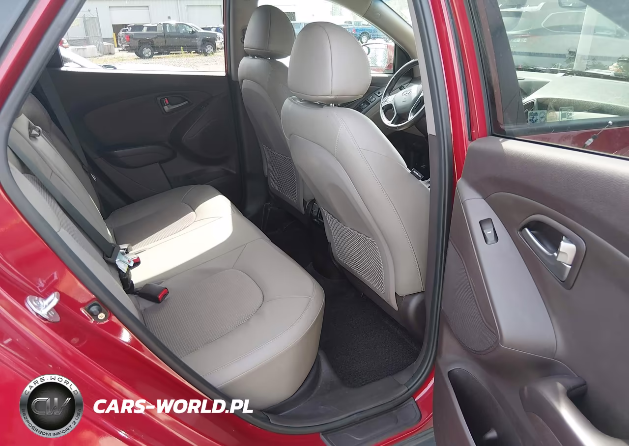 2015 Hyundai Tucson Se VIN:KM8JUCAG9FU118163 - 19