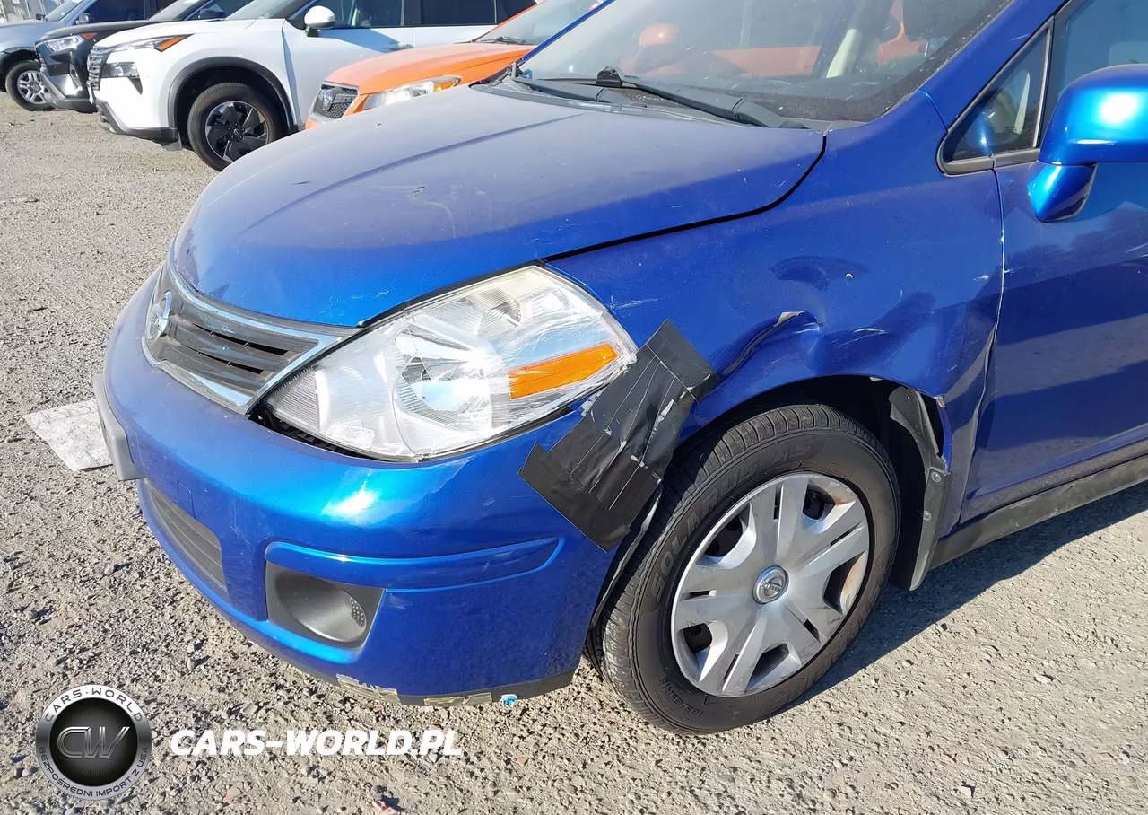 2011 Nissan Versa 1.8S VIN:3N1BC1CP9BL494219 - 6