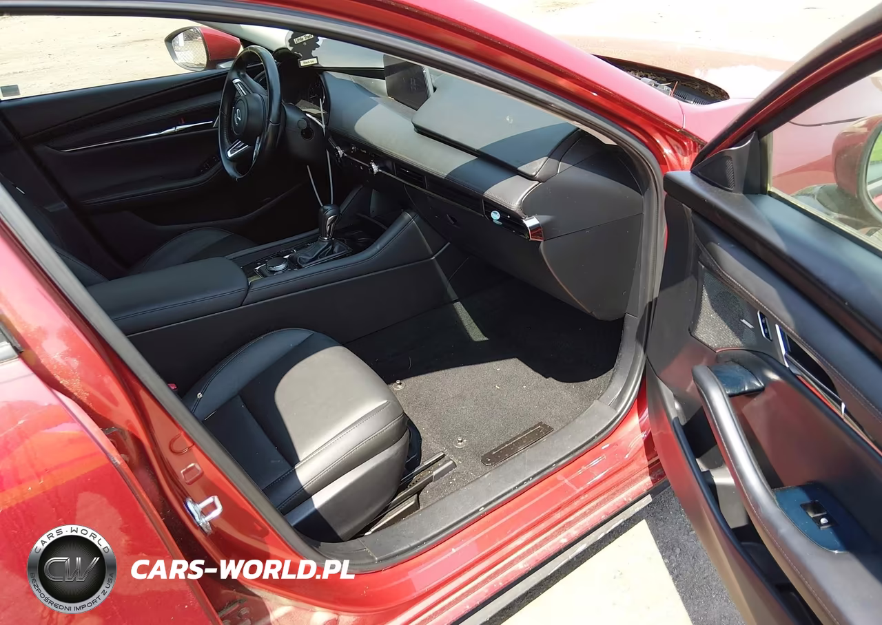 2019 Mazda Mazda3 Preferred Package VIN:3MZBPADL4KM106513 - 5