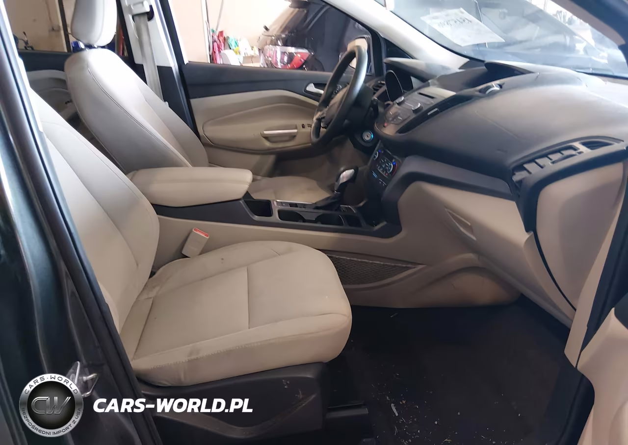 2018 Ford Escape Se VIN:1FMCU0GD0JUA72865 - 5