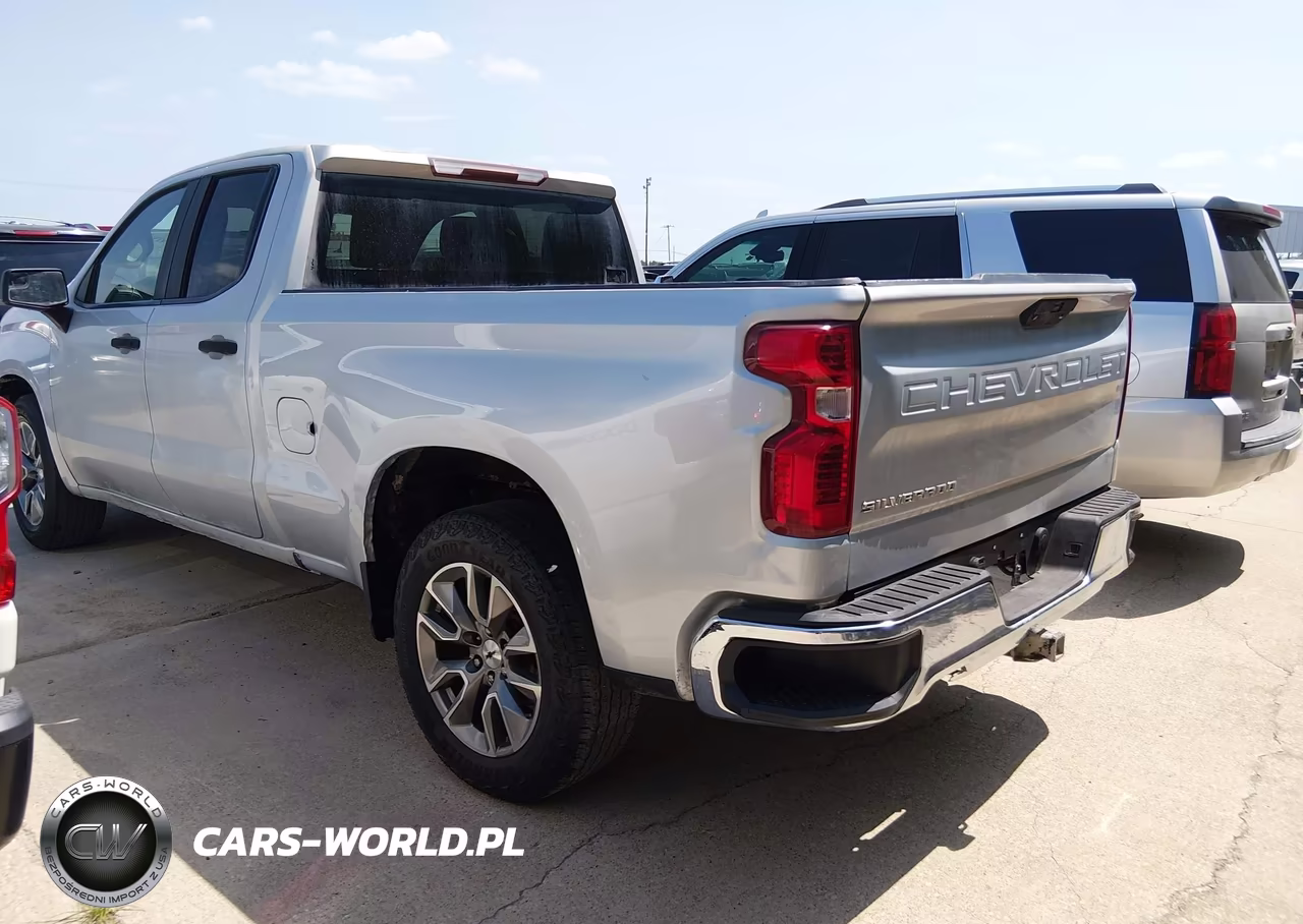 2019 Chevrolet Silverado C1500 VIN:1GCRWAEH8KZ415530 - 3