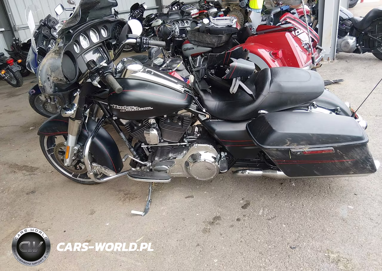2016 Harley-Davidson Flhxs Street Glide Special VIN:1HD1KRM12GB627866 - 12