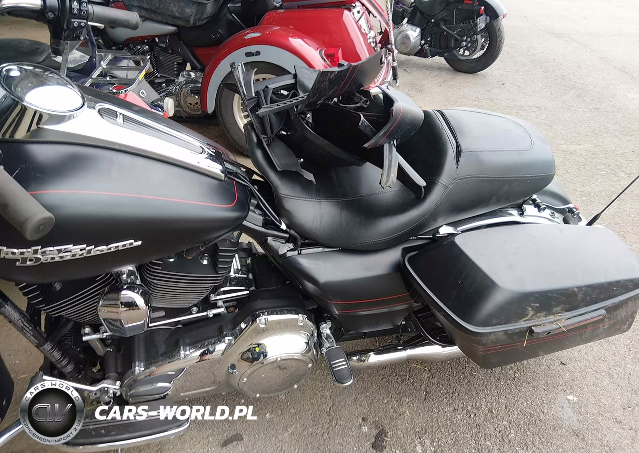 2016 Harley-Davidson Flhxs Street Glide Special VIN:1HD1KRM12GB627866 - 14