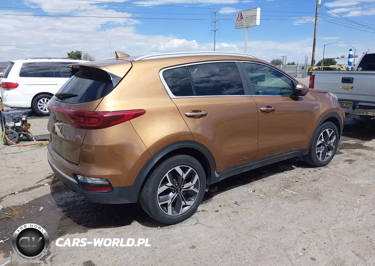 2020 Kia Sportage Ex VIN:KNDPNCACXL7720671 - 4