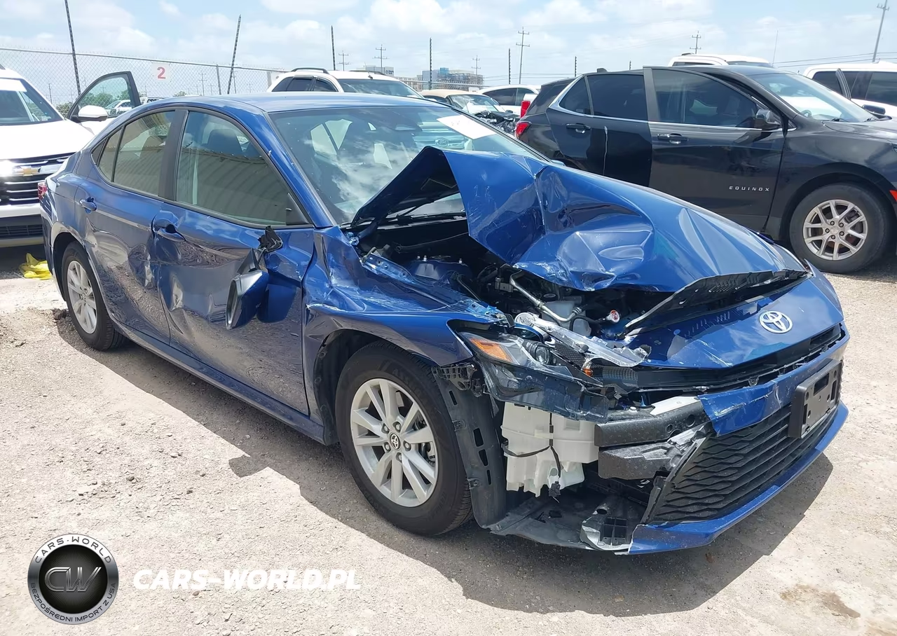 2026 Toyota Camry Le – zdjęcie 1 z 17