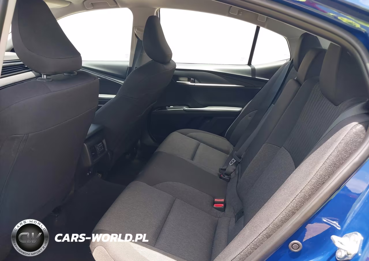2026 Toyota Camry Le VIN:4T1DAACK2TU274097 - 8