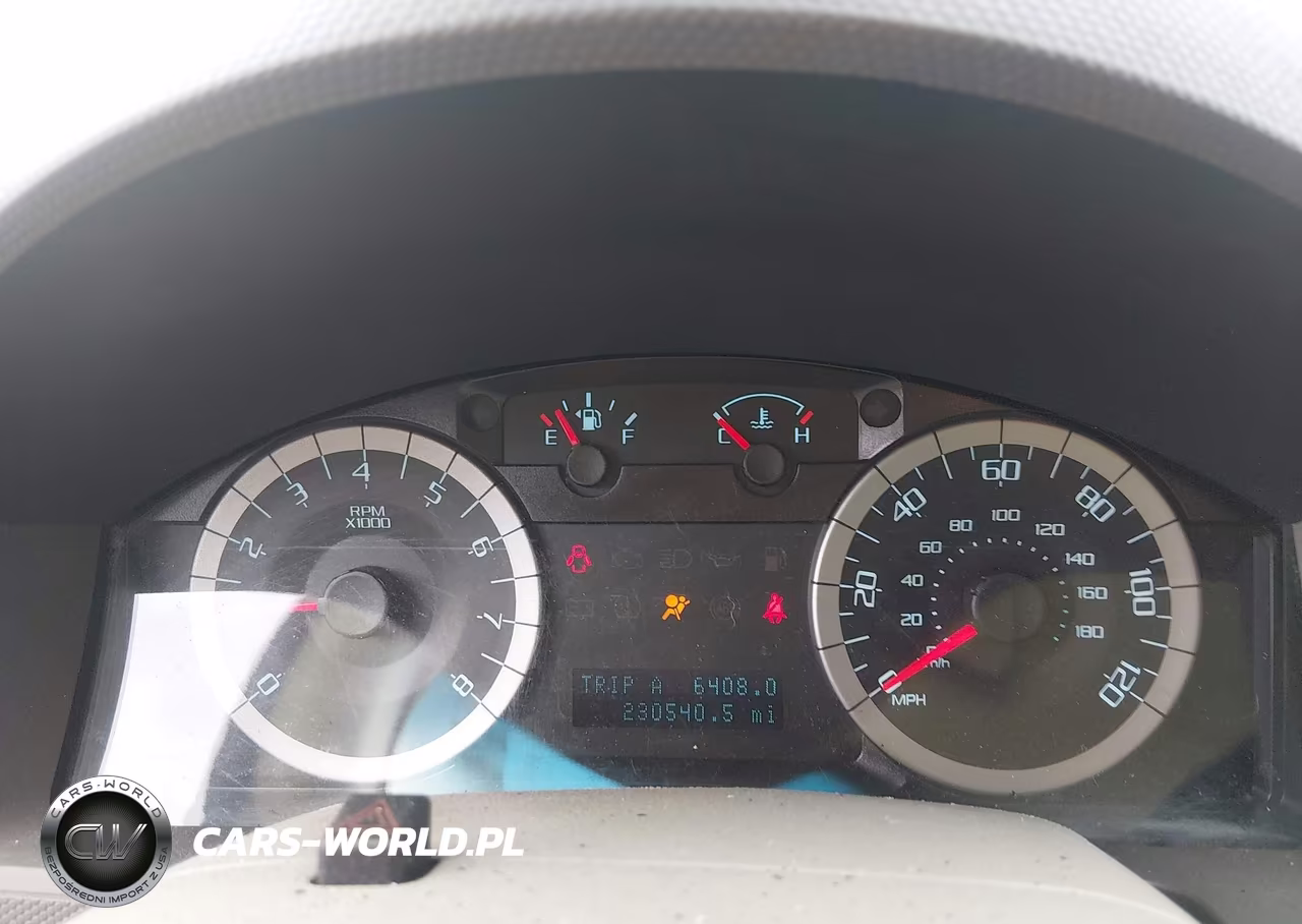 2011 Ford Escape Xls VIN:1FMCU0C78BKC12982 - 7