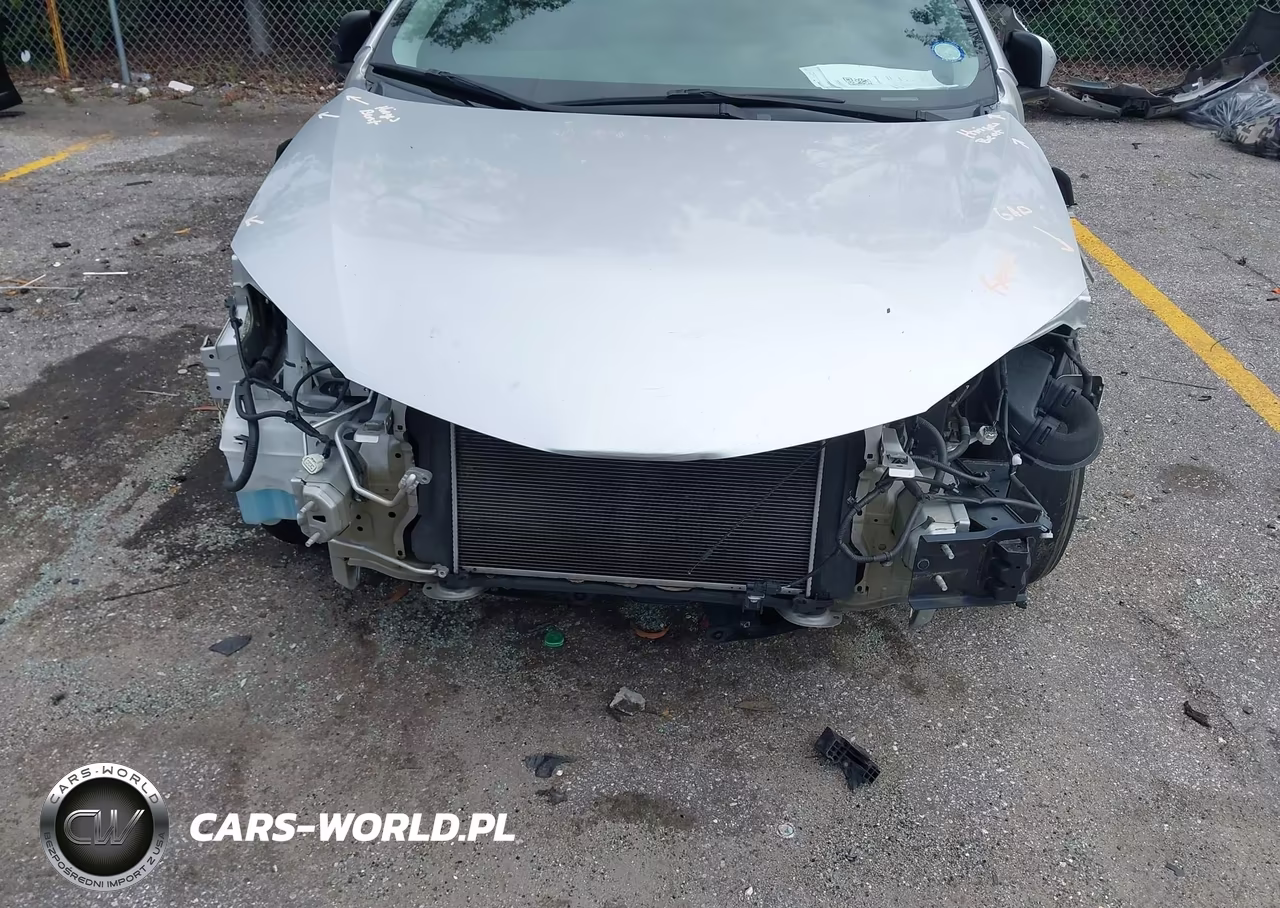2019 Toyota Corolla Le VIN:5YFBURHE8KP871335 - 6