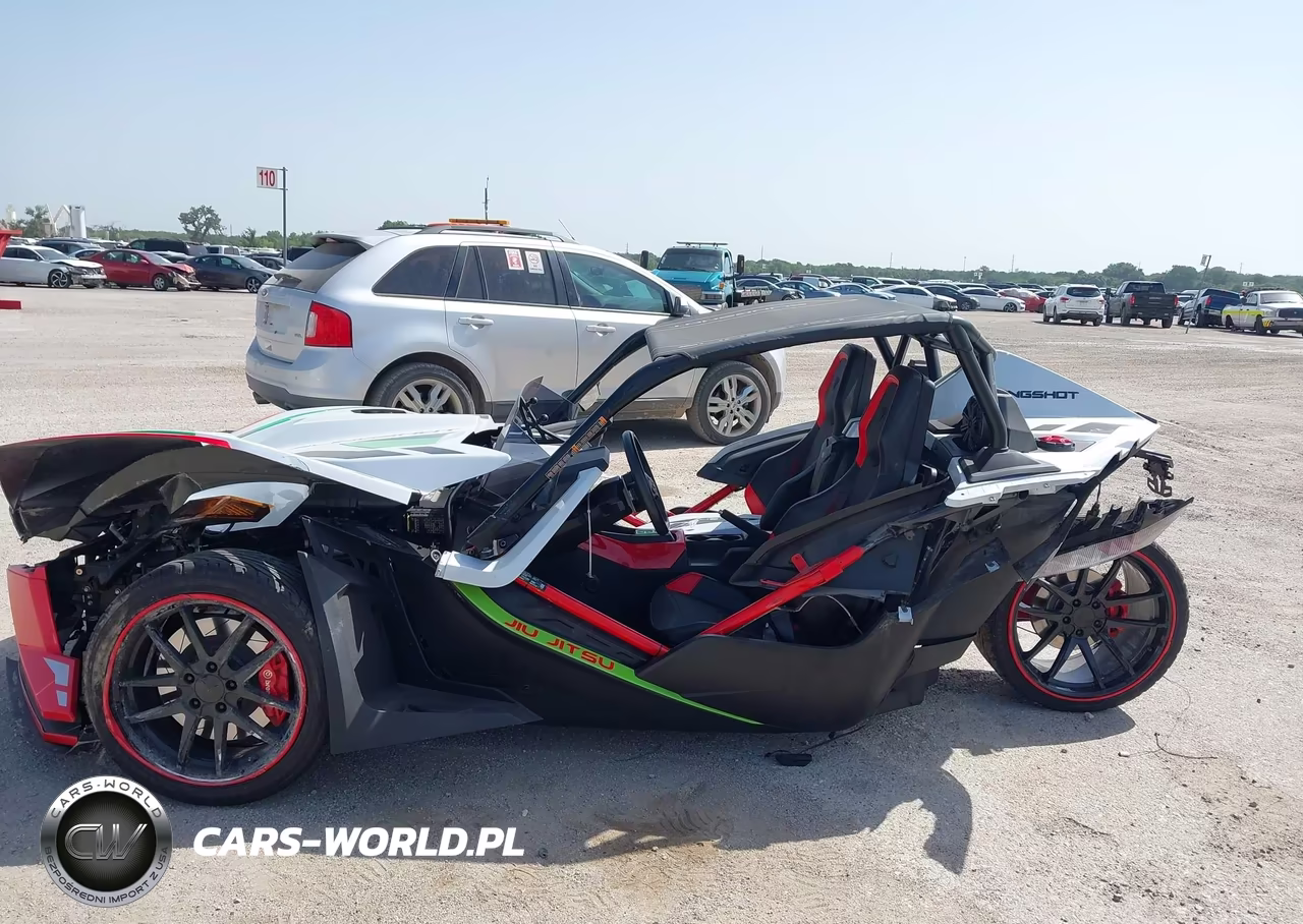 2024 Polaris Slingshot Roush Edition VIN:57XAALHB1R8162900 - 12