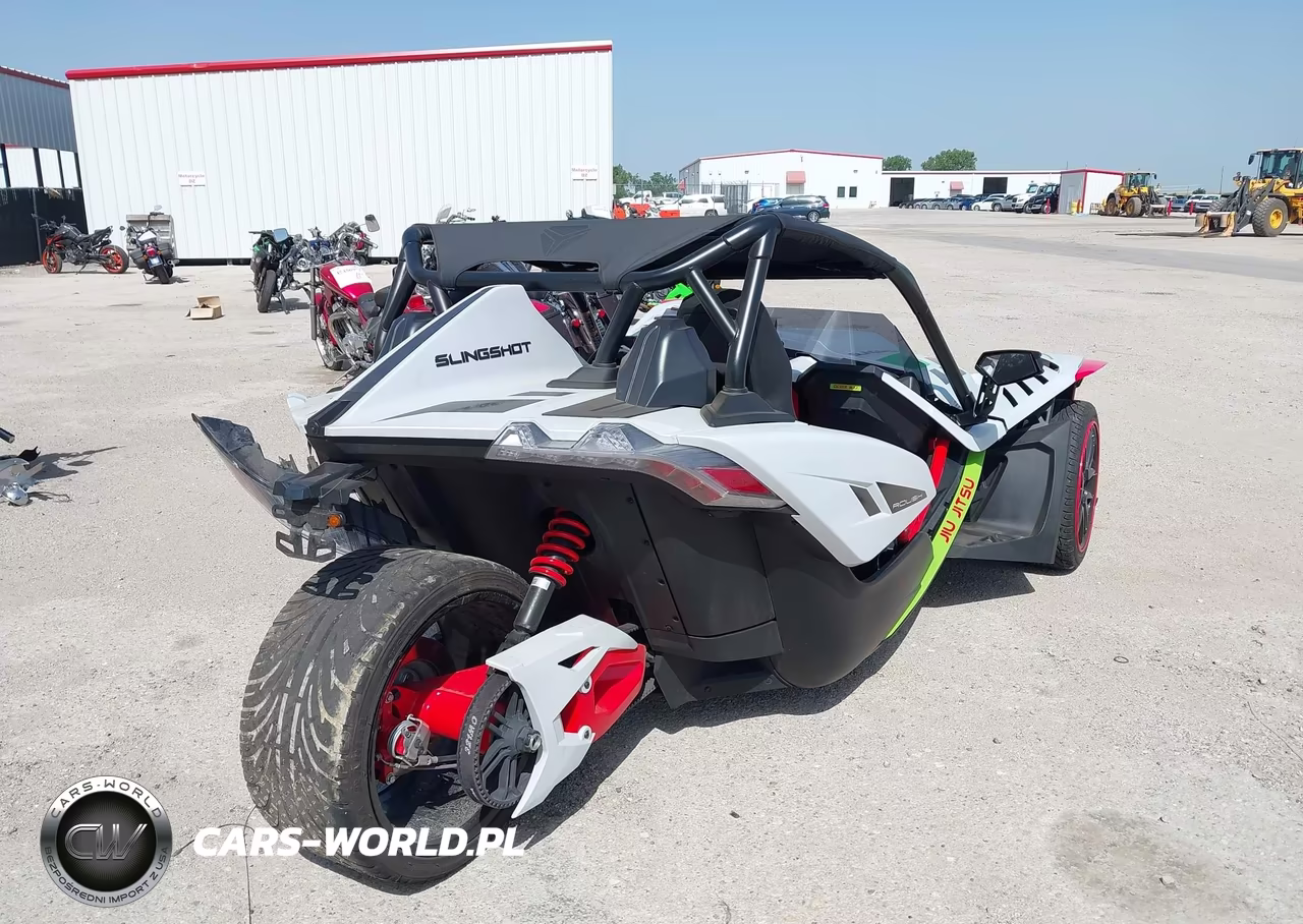 2024 Polaris Slingshot Roush Edition VIN:57XAALHB1R8162900 - 4