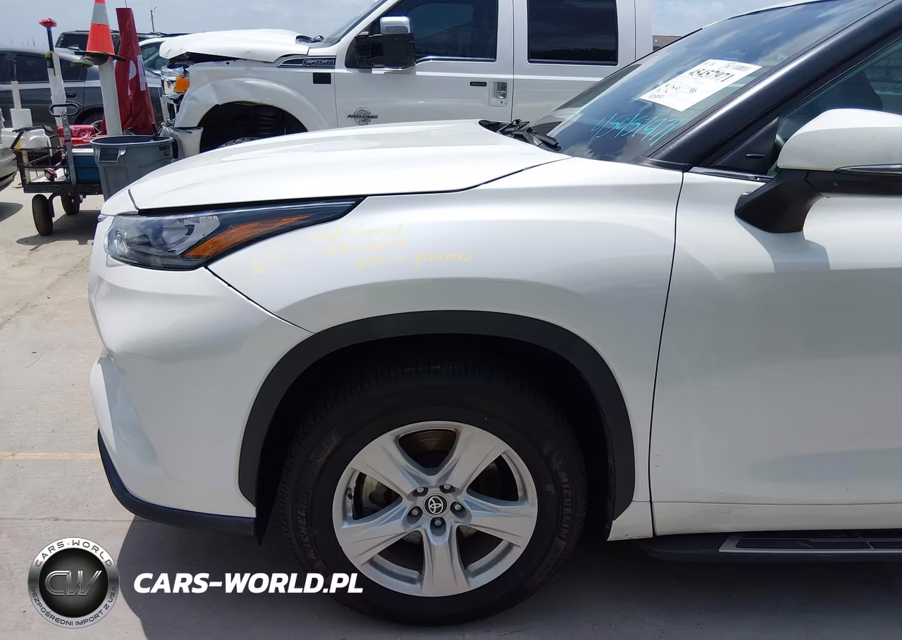 2020 Toyota Highlander Le VIN:5TDZZRAH7LS009592 - 18
