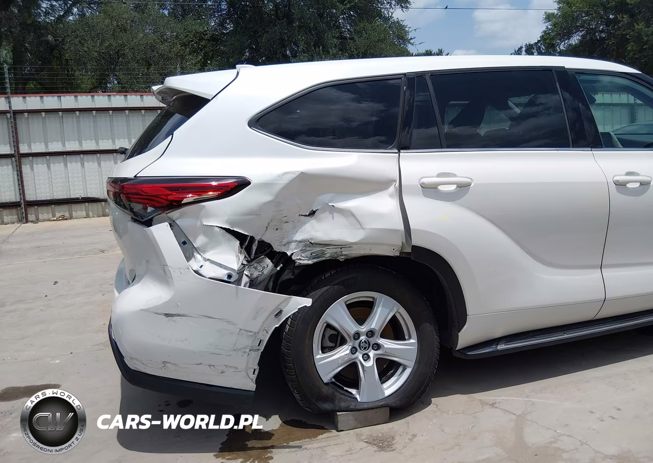 2020 Toyota Highlander Le VIN:5TDZZRAH7LS009592 - 6