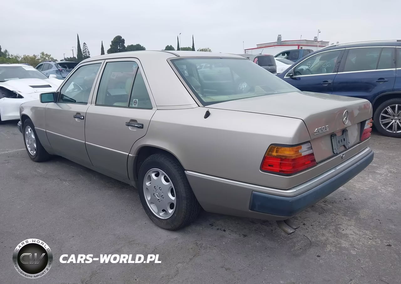 1992 Mercedes-Benz 400 E VIN:WDBEA34E7NB659651 - 3