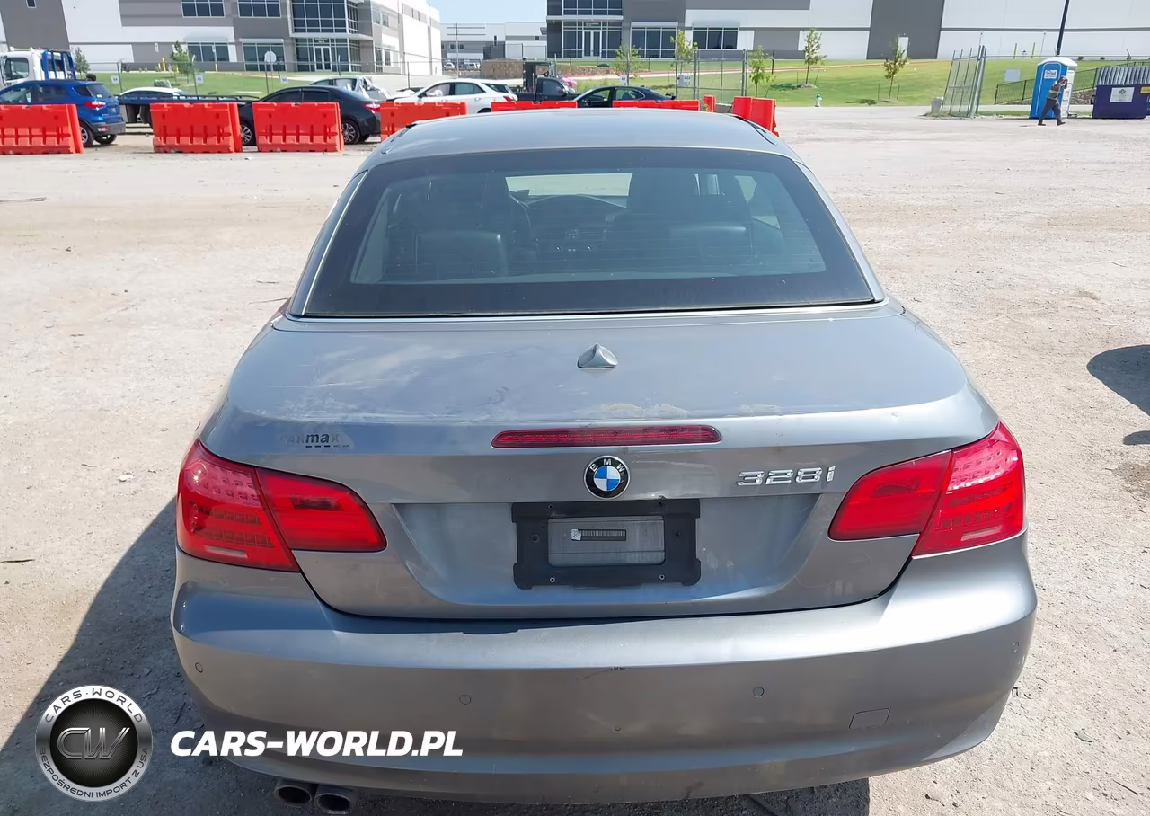 2011 BMW 328I VIN:WBADW3C50BE446449 - 16