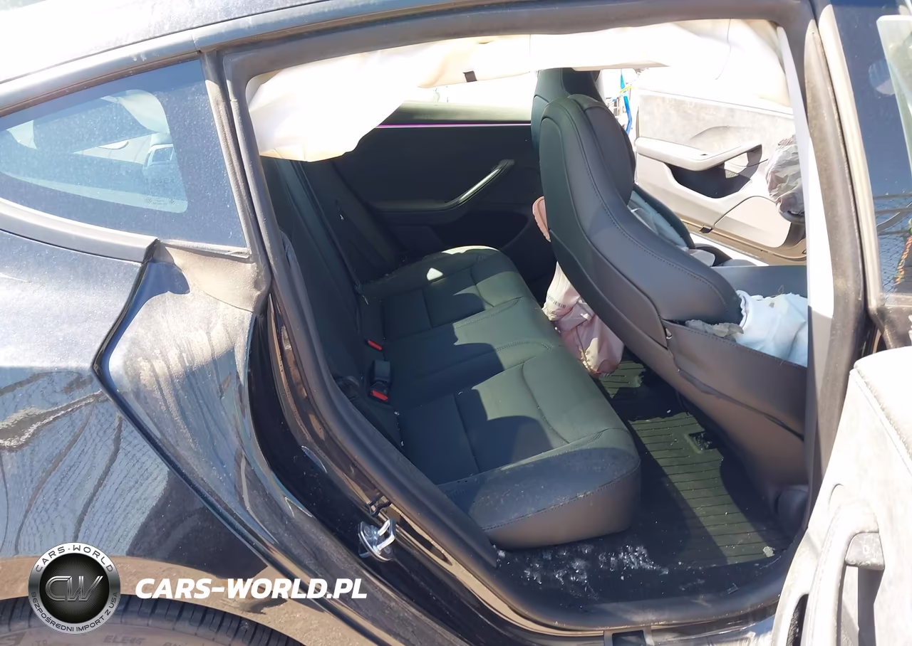 2025 Tesla Model 3 Performance All-Wheel Drive VIN:5YJ3E1ET2SF077433 - 8