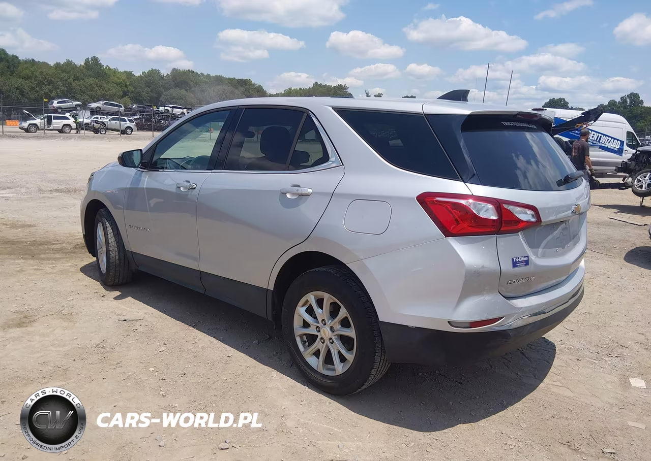 2019 Chevrolet Equinox Lt VIN:2GNAXUEV2K6120587 - 3