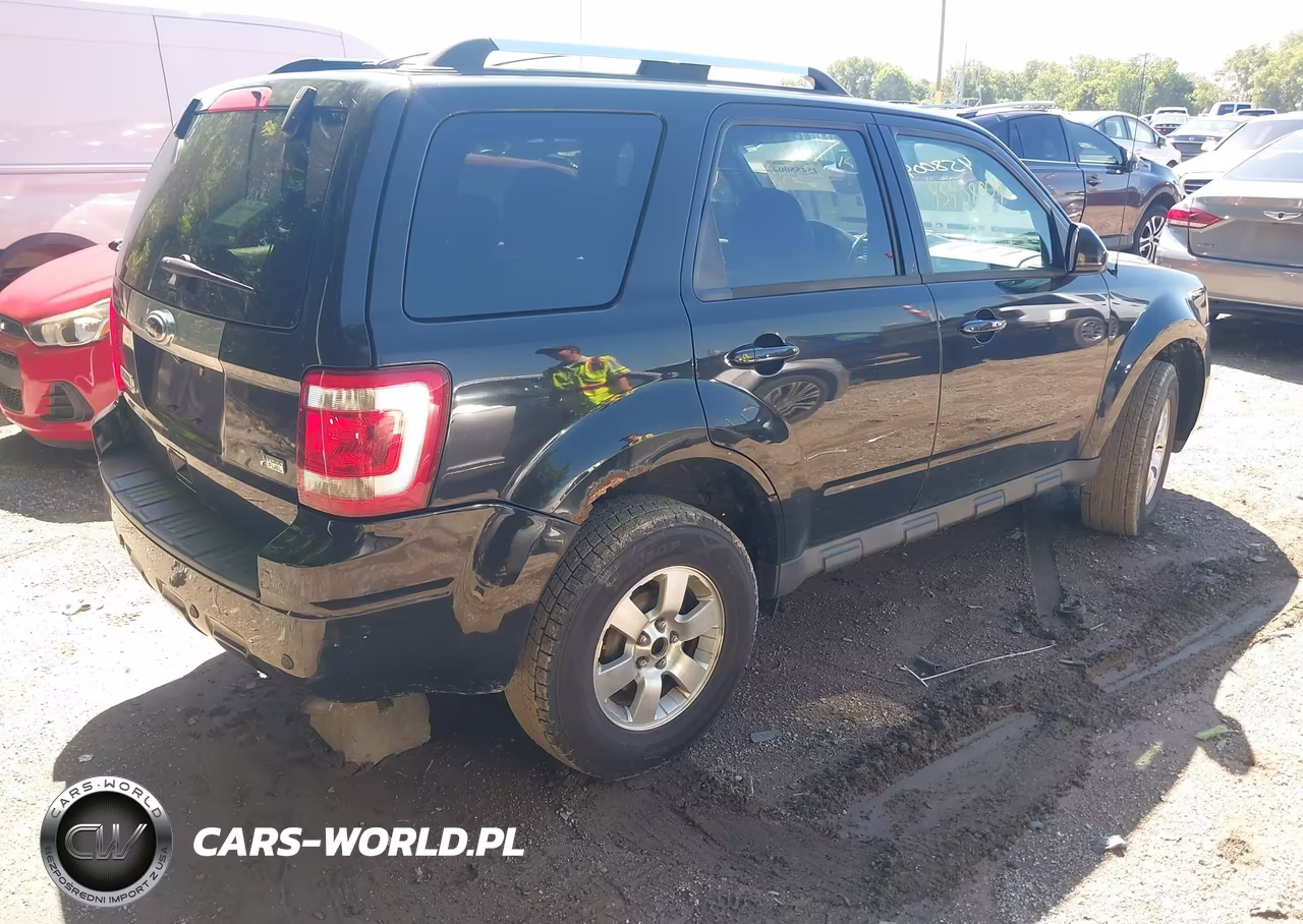 2011 Ford Escape Limited VIN:1FMCU0EG0BKA31825 - 4